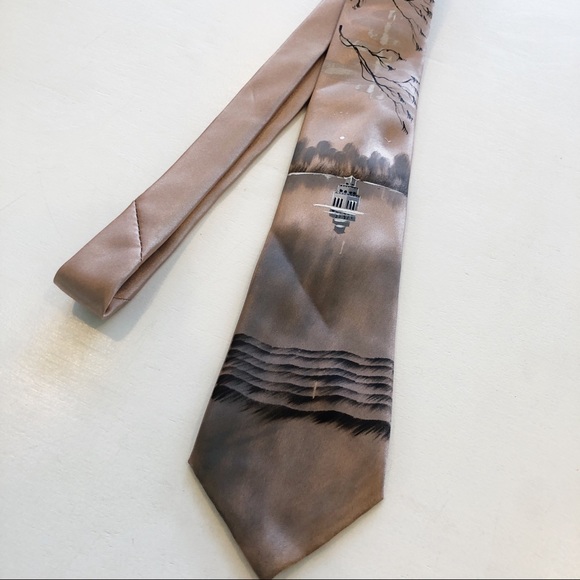 hand painted 100% silk champagne colored men's tie - Picture 2 of 6